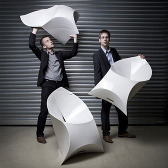 Flux chair 